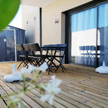 Cosy Dans T3 Duplex 住宿加早餐酒店 马格隆新城